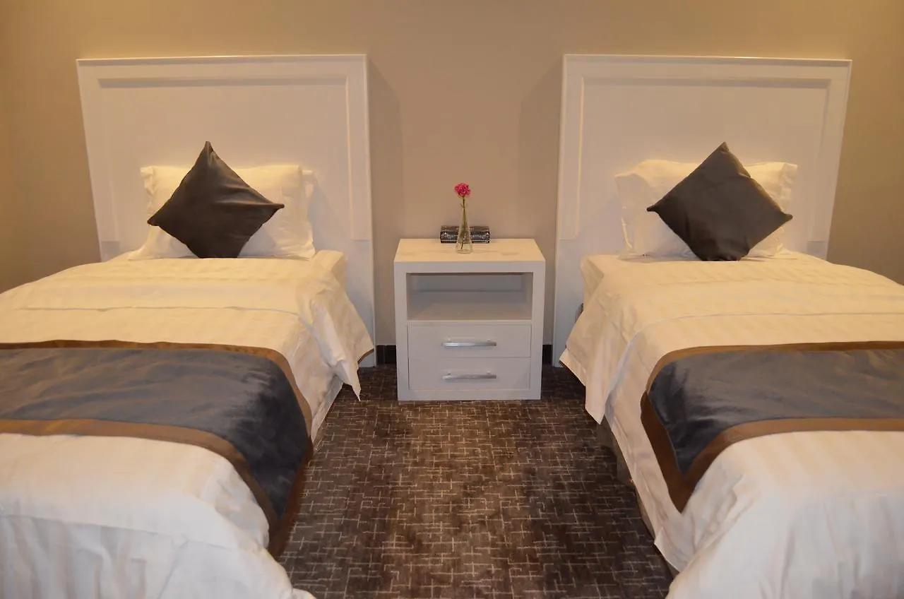 The New Address Furnished Apartments Νταμάμ