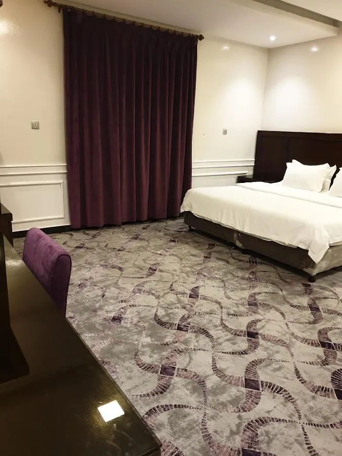 The New Address Furnished Apartments Νταμάμ 4*,  Σαουδική Αραβία